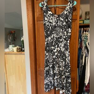 Salaam Black and White Flower Dress